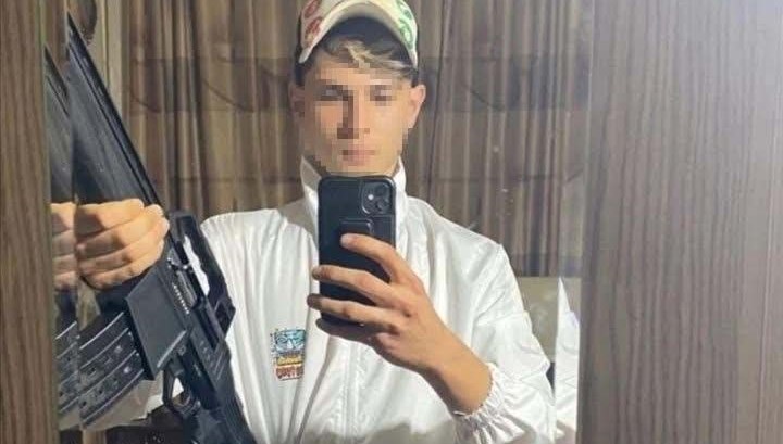 muglada dehsetava gitmesini istemeyen annesini oldurdu QAj4Lttb