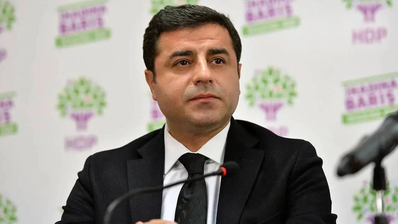 akpli vekilden carpici demirtas cikisi surece faydasi olur ElZ1ilAy.jpg
