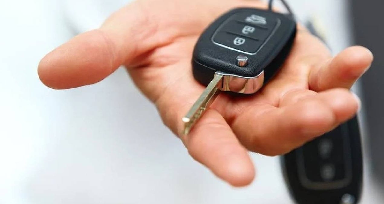 arac anahtarlarinda basit gorunen buyuk hata arabaniz sizi birden yolda birakabilir uiIkKksJ