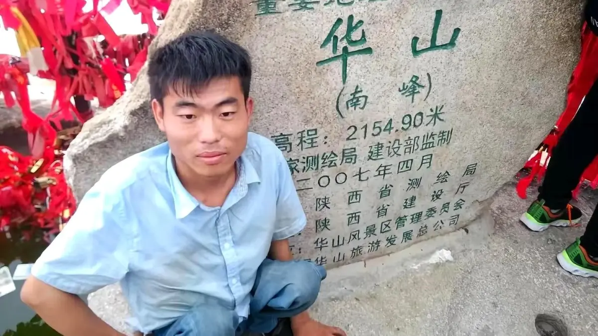 cinde okuma yazmayi 16 yasinda ogrenip doktor olan dilenci 3QuAf8TK.jpg