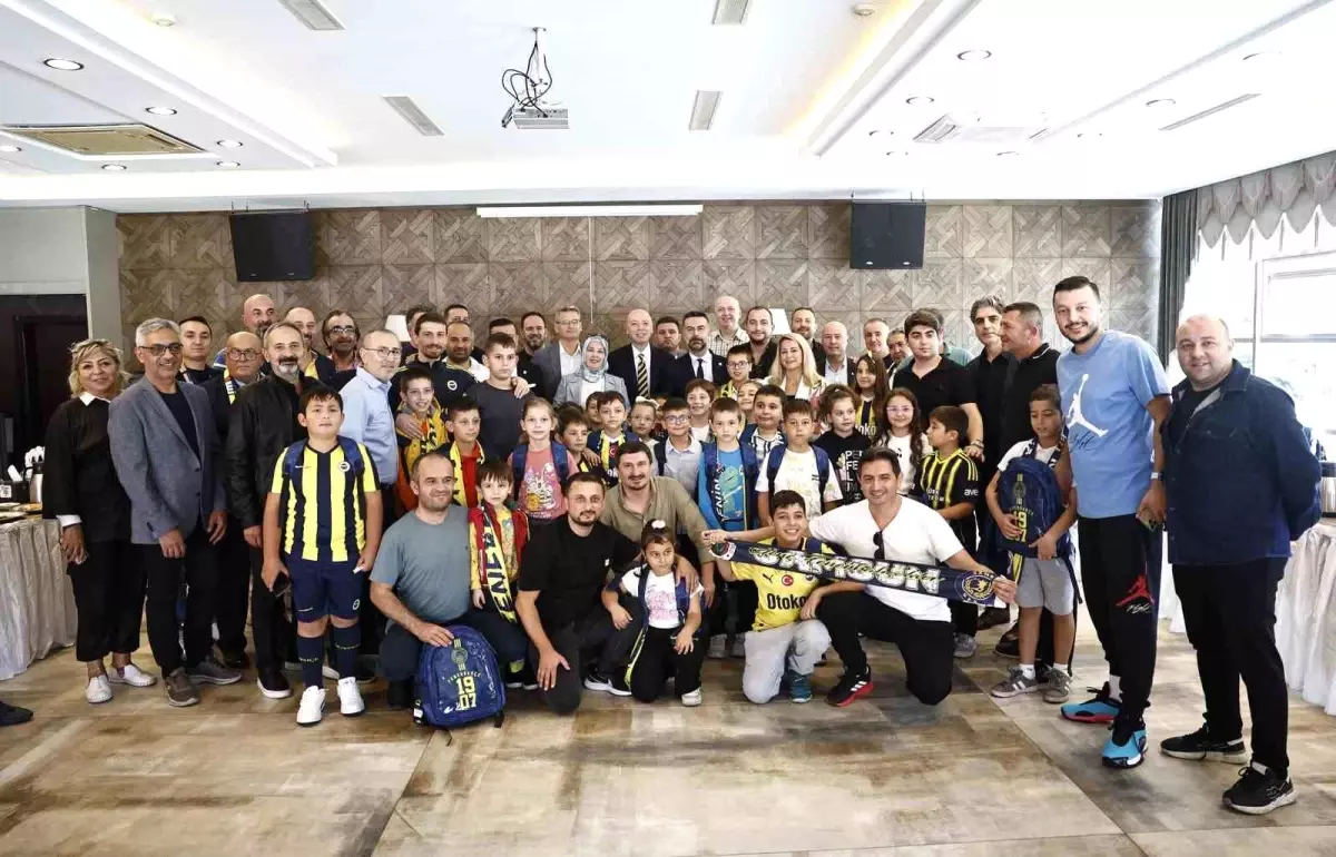 fenerbahceden egitim icin sosyal sorumluluk projesi 4ftRUVvs