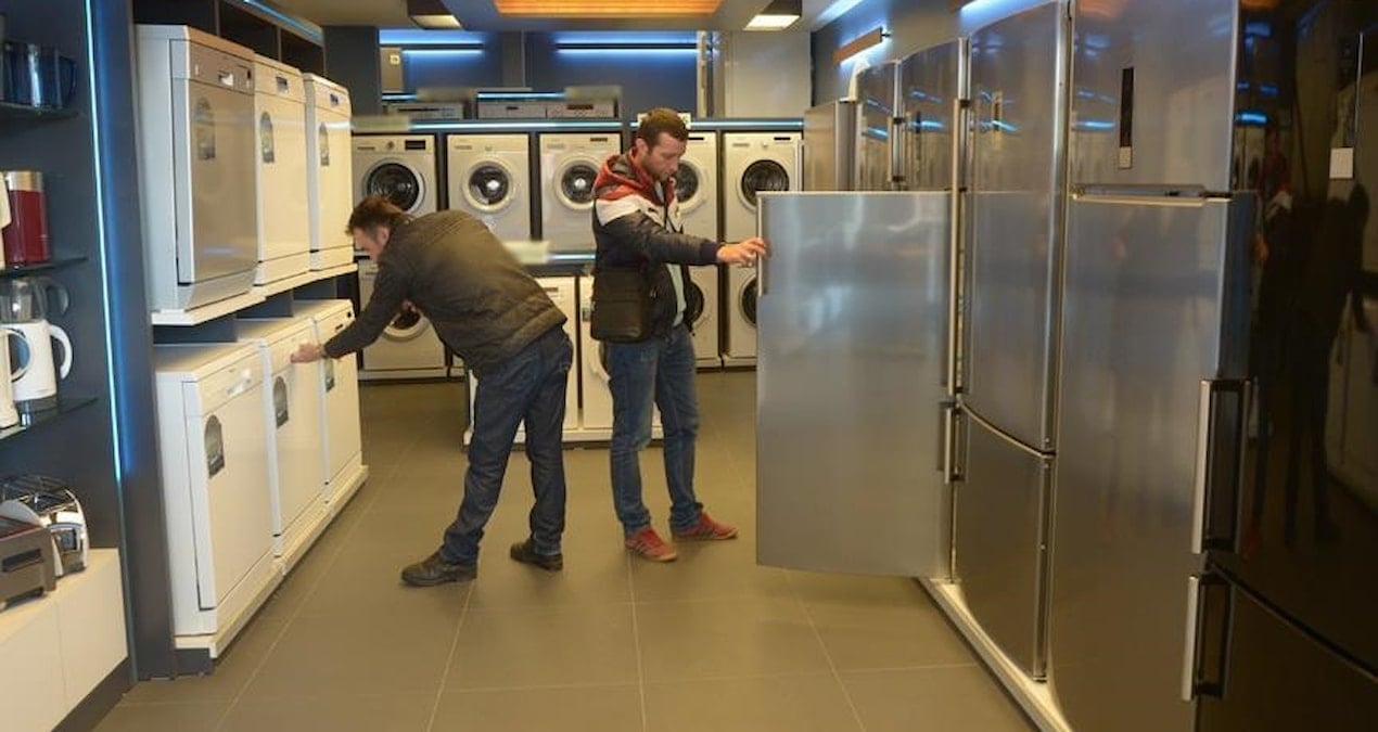 unlu beyaz esya devi 2 fabrikasini kapatiyor binlerce kisi issiz kalacak StmuGyCS