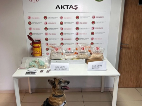 Gumruk muhafazadan 6 ayda 627 milyar tllik kacakcilik iRywsXOI